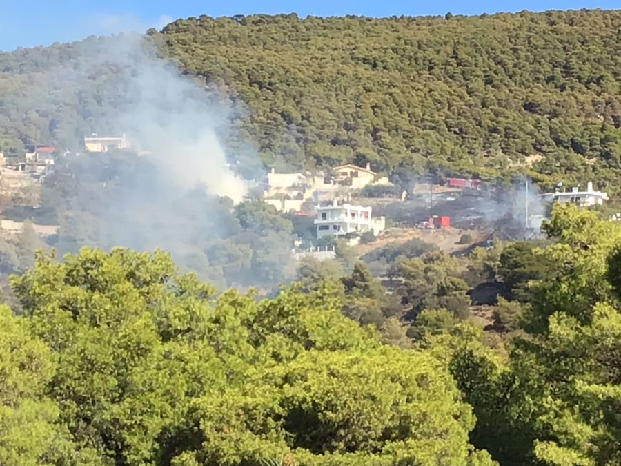 Οριοθετήθηκε η πυρκαγιά, που εκδηλώθηκε το πρωί στην Κερατέα