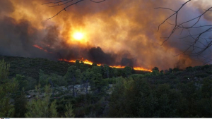 ΓΓΠΠ: Πολύ υψηλός κίνδυνος πυρκαγιάς το Δεκαπενταύγουστο σχεδόν σε όλη τη χώρα