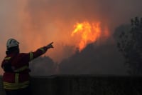 Πορτογαλία: Οι πυροσβεστικές δυνάμεις έθεσαν υπό έλεγχο όλα τα μέτωπα φωτιάς