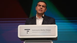 Αλ.Τσίπρας: Ανάγκη σύγκρουσης με τα μεγάλα συμφέροντα - Από τα αριστερά, η αποκατάσταση της ανισορροπίας του πολιτικού συστήματος