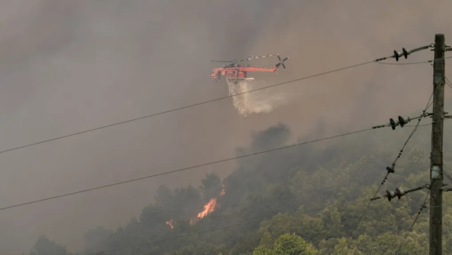 Πυρκαγιά σε γεωργική έκταση στην Αλίαρτο Βοιωτίας - Προειδοποιητικό μήνυμα του 112 στους κατοίκους