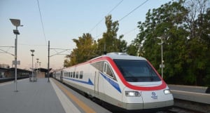 Hellenic Train: Προσέφυγε στη δικαιοσύνη για την 24ωρη απεργία που εξήγγειλαν ΣΕΠ ΤΡΑΙΝΟΣΕ-ΠΕΠ ΤΡΑΙΝΟΣΕ