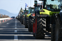 Λάρισα: Νέο μπλόκο των αγροτών στη Γυρτώνη - Εντείνονται οι κινητοποιήσεις