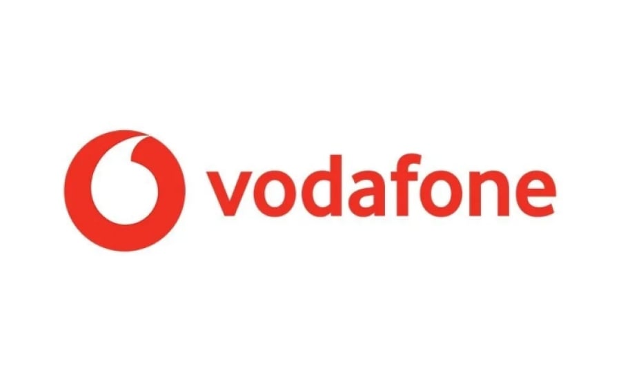 Η Vodafone στηρίζει τους συνδρομητές που πλήττονται από τις πυρκαγιές