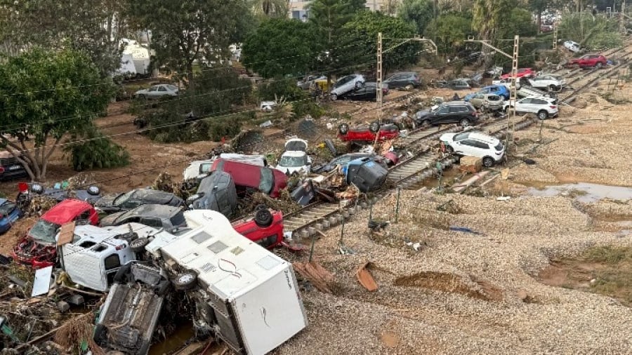 Ισπανία: Τουλάχιστον 158 οι νεκροί από τις καταστροφικές πλημμύρες