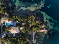 Greece Sotheby&#039;s International Realty: Αύξηση 90% σε αξία των πωλήσεων πολυτελών κατοικιών στην Ελλάδα στο α΄ εξάμηνο του 2024