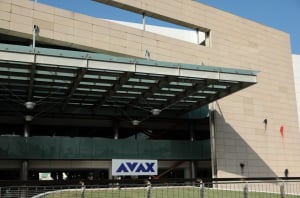 AVAX: Αύξηση κερδών και πτώση τζίρου στο εξάμηνο - Στα 2 δισ. ευρώ το ανεκτέλεστο υπόλοιπο