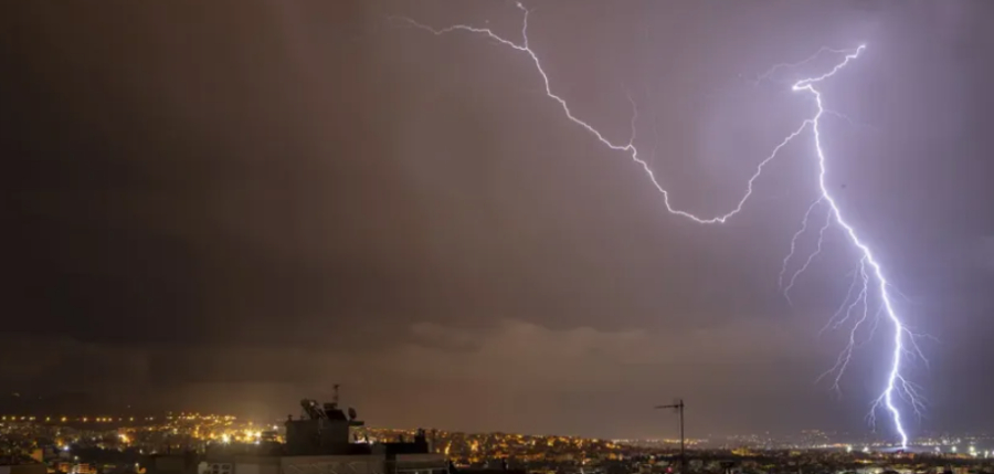 Έκτακτο δελτίο επιδείνωσης καιρού από το βράδυ της Δευτέρας ως την Τετάρτη