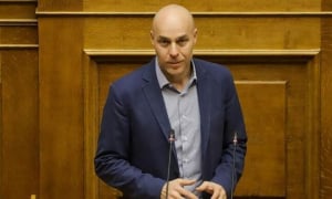 ΝΔ: Ο Γιώργος Αμυράς ορκίστηκε βουλευτής Ιωαννίνων - Καταλαμβάνει την έδρα του Κ. Τασούλα