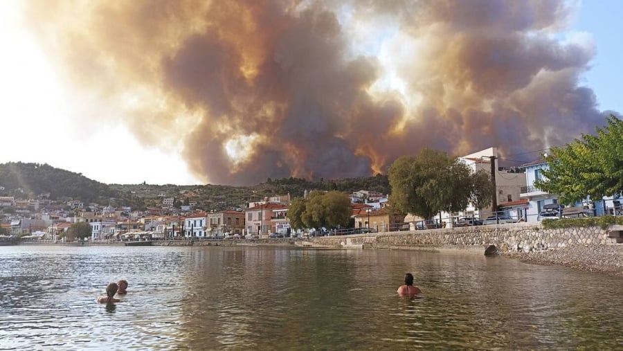 Πυρκαγιές: 698 κατοικίες ακατάλληλες για χρήση μέχρι στιγμής