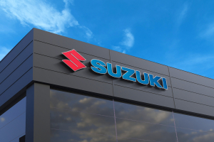 Suzuki: Στο 39,8% η αύξηση πωλήσεων το 2024 - Το μερίδιο αγοράς εκτινάχθηκε από το 5,7% στο 7,8%