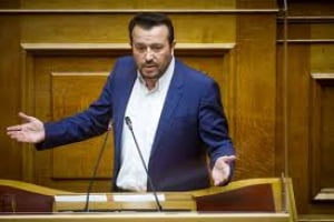 Ν. Παππάς: Μισή φέτα και ολόκληρη κοροϊδία Μητσοτάκη