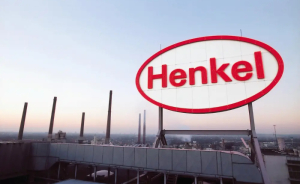 Henkel: Πλήρως αμειβόμενη γονική άδεια ανεξαρτήτως φύλου