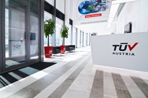 TÜV AUSTRIA: Ο ανελκυστήρας με τεχνικό θέμα στο ΑΠΘ, είχε υποβληθεί σε έλεγχο -  Δεν εκδόθηκε ετήσιο πιστοποιητικό ελέγχου