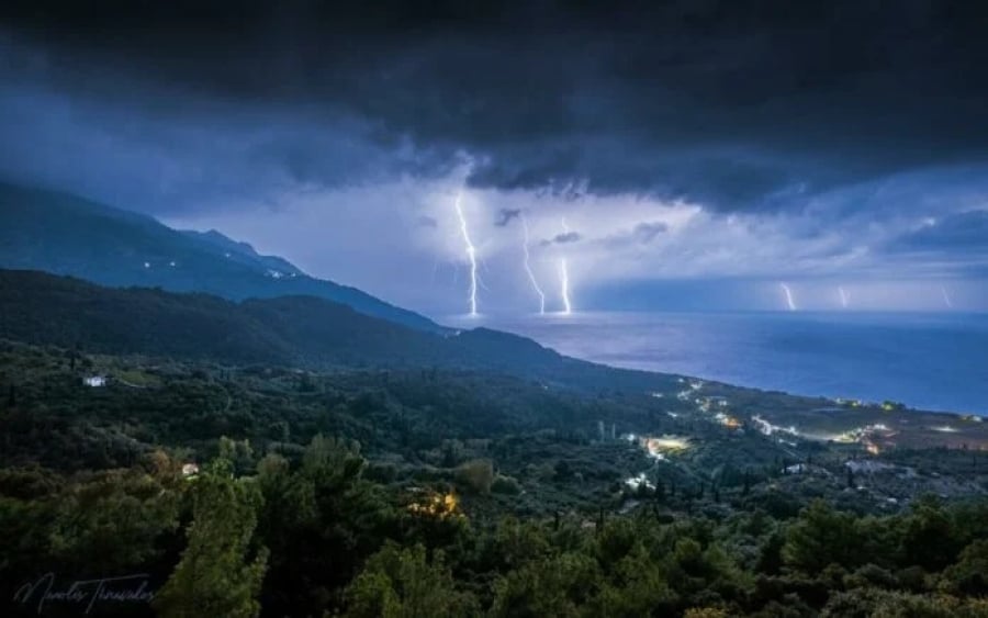 Επιδείνωση καιρού: Προβλέπονται ισχυρές καταιγίδες κυρίως στη Δ. Ελλάδα