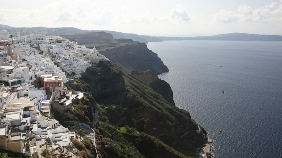 Τα τρία σενάρια Συνολάκη για τη σεισμική δραστηριότητα στη Σαντορίνη