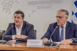 Με την Ένωση Περιφερειών Ελλάδας συναντήθηκε ο Τάκης Θεοδωρικάκος