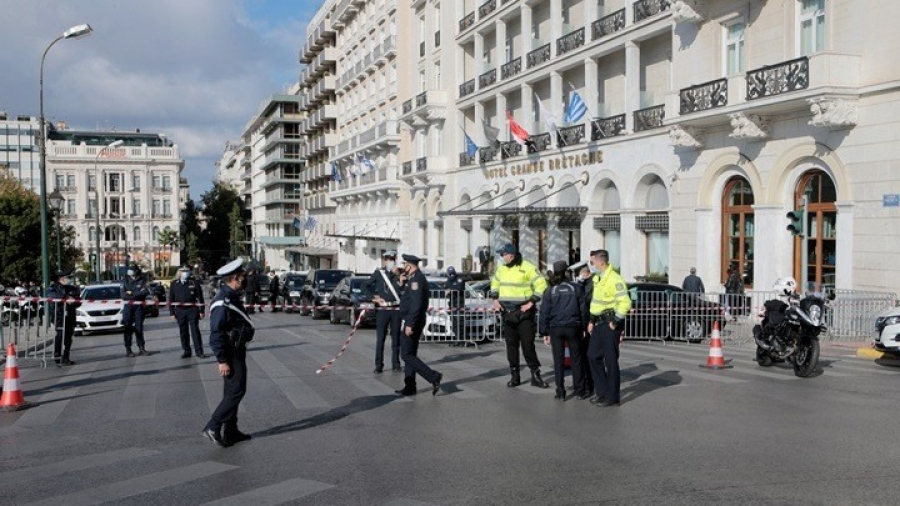 Κυκλοφοριακές ρυθμίσεις στο Σύνταγμα, λόγω ελέγχου σε ύποπτο αντικείμενο