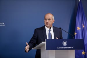 Ανασχηματισμός: Τα ονόματα της νέας κυβέρνησης