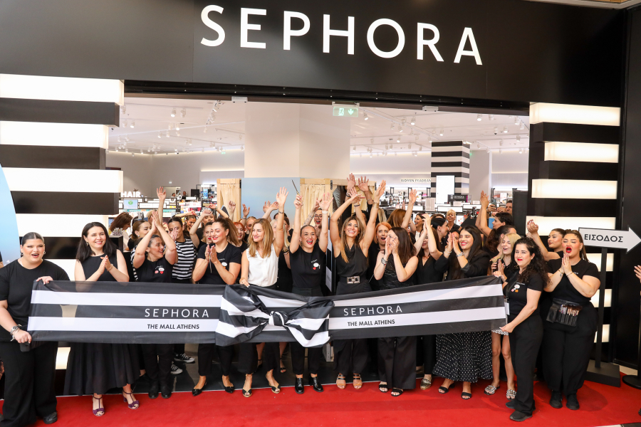 Re-opening για το νέο κατάστημα της Sephora στο εμπορικό κέντρο στο The Mall Athens